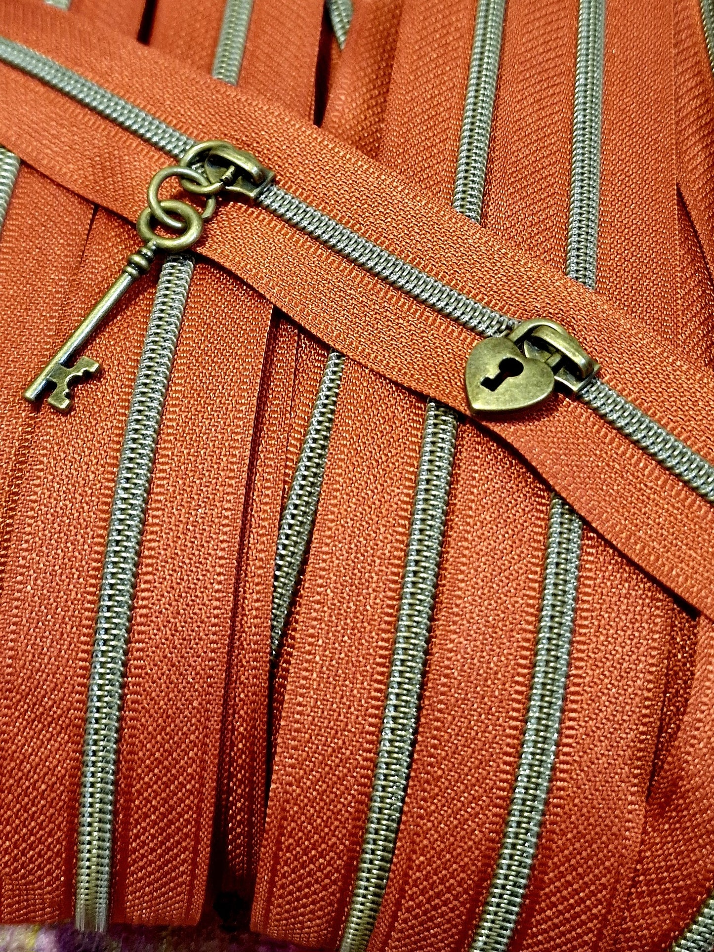 Size 3 Zipper tape AUTUMN ORANGE WITH ANTIQUE BRASS TEETH