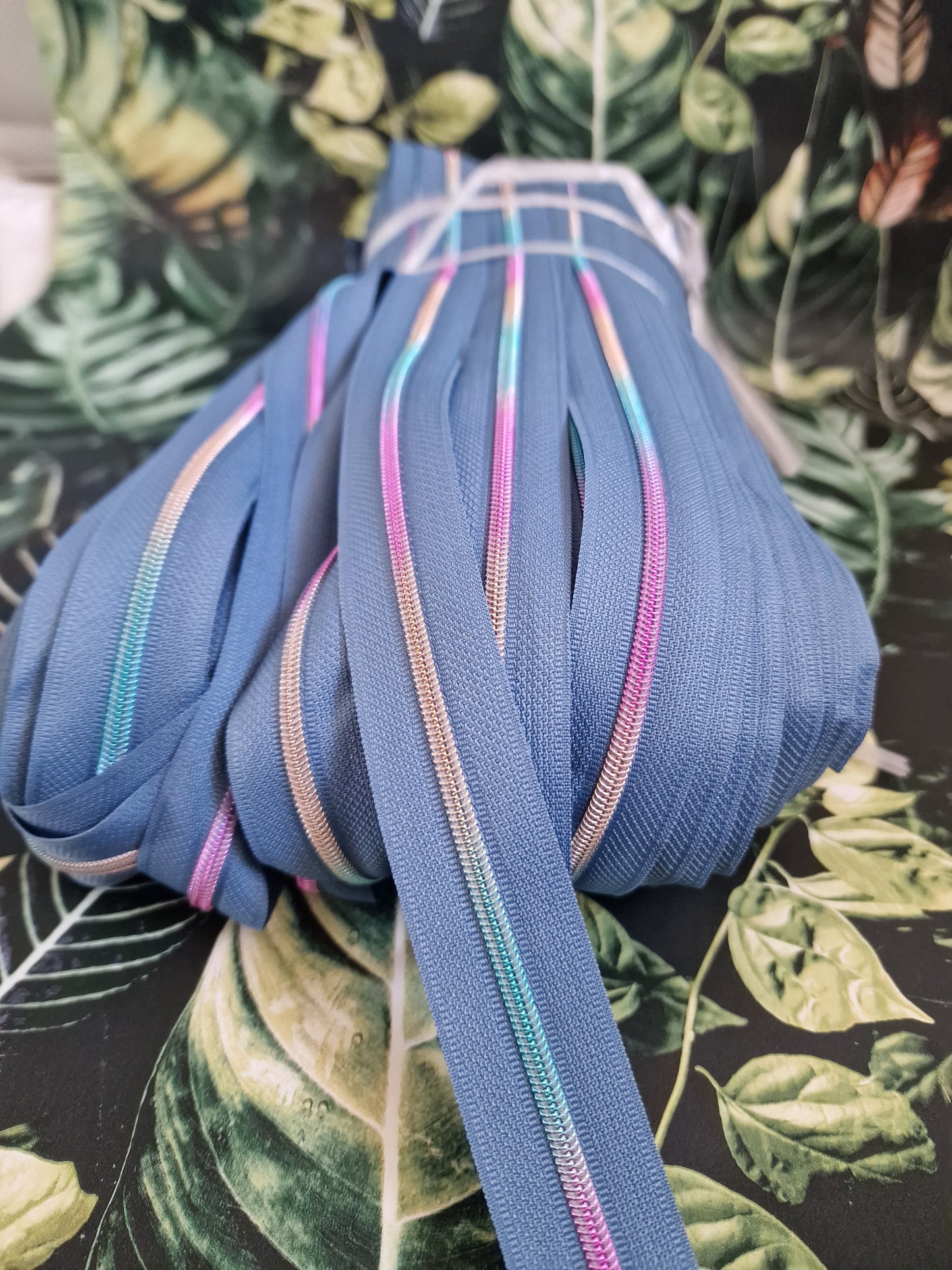 Size 3 Zipper tape DUSKY DUCK EGG BLUE RAINBOW TEETH