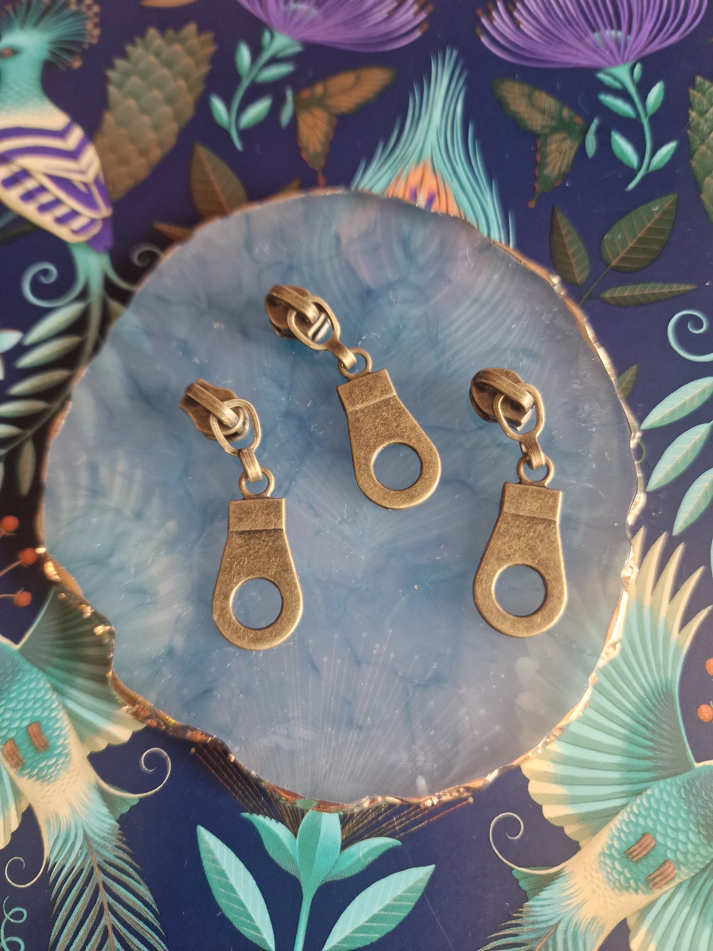 Size 3# zip pull DONUT DROP PULL ANTIQUE BRASS