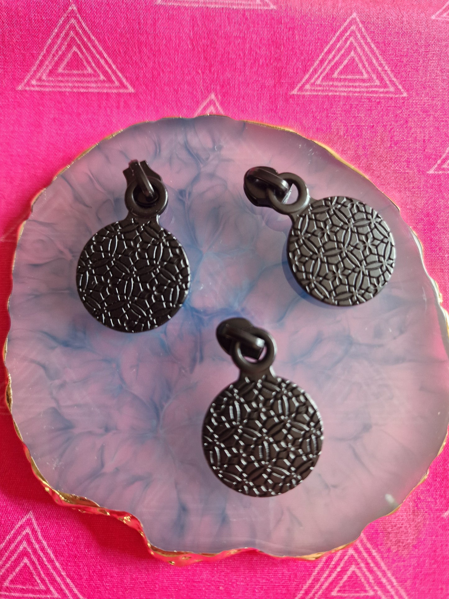 Size 3# zip pulls MANDALA DROP PENDANT ANTIQUE BRASS, MATT BLACK, SILVER
