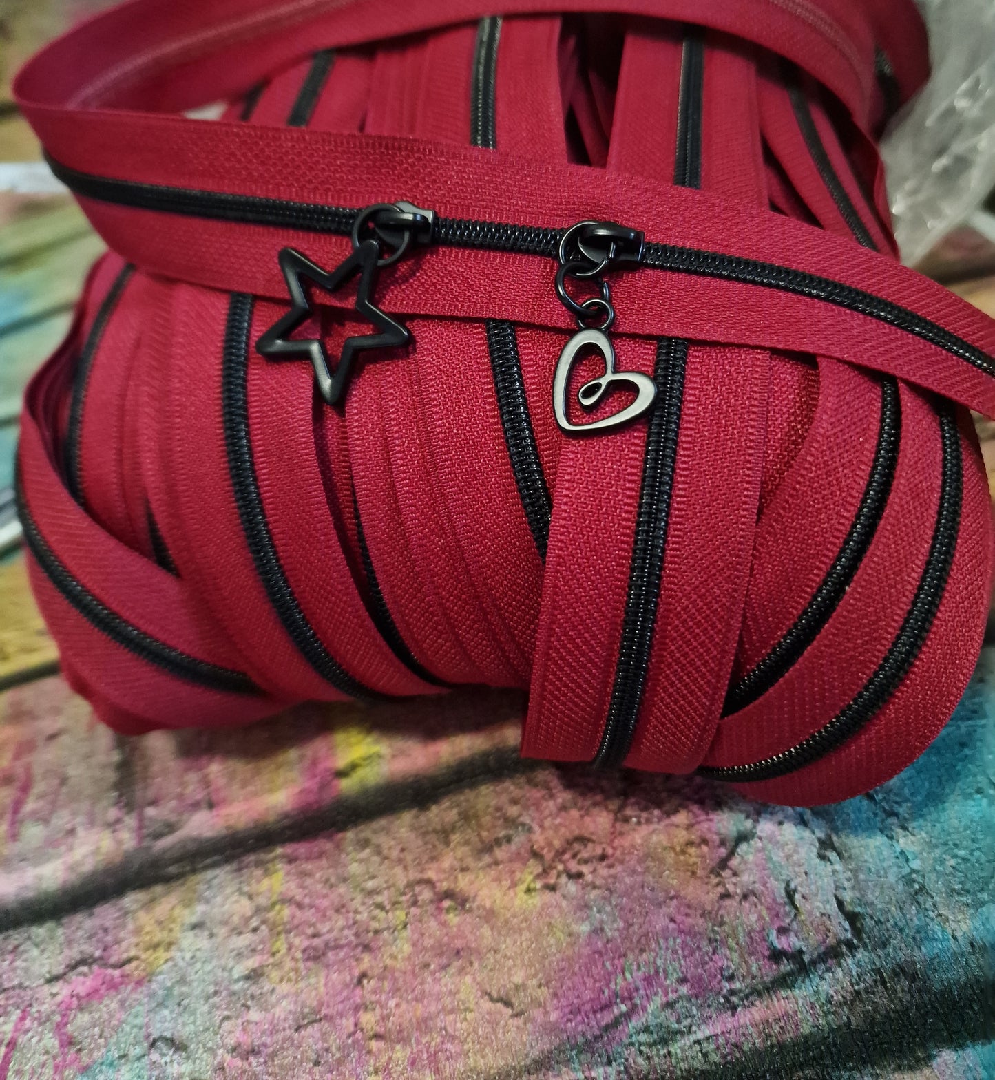 Size 3# zip pulls SWIRLY HEART ANTIQUE BRASS and MATT BLACK