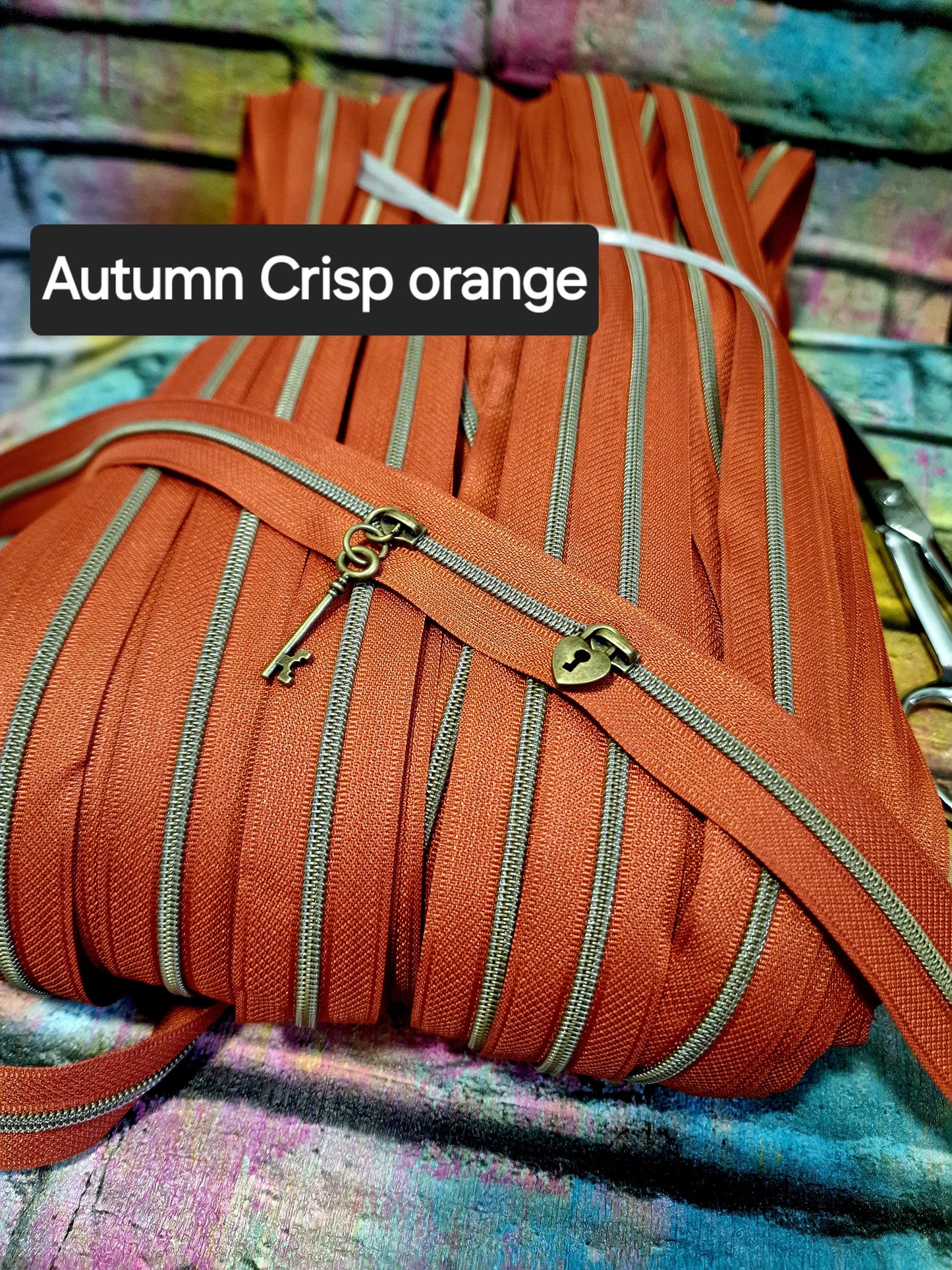 Size 3# zip pulls HEART PADLOCK AND KEY ANTIQUE BRASS