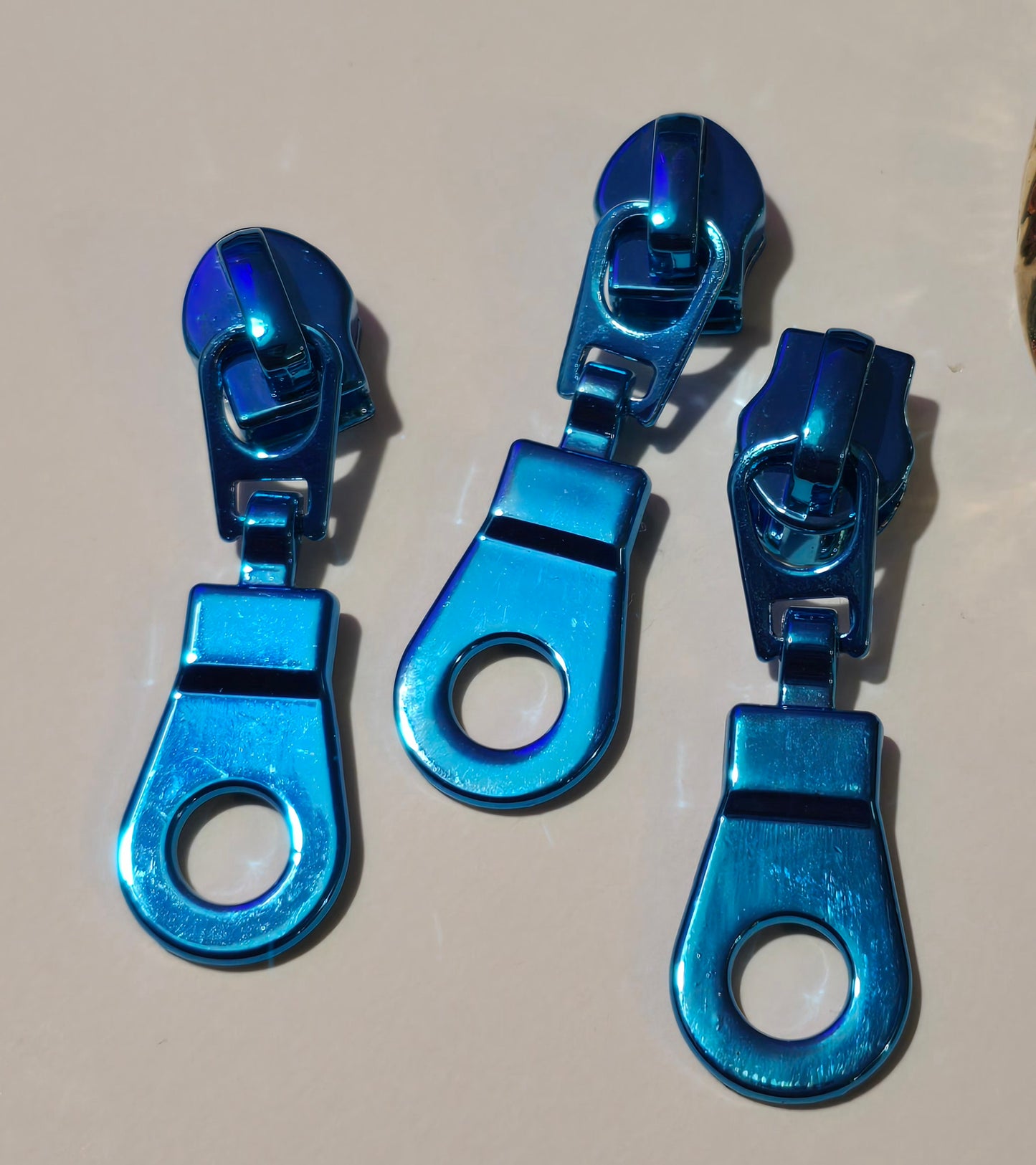 Size 5# Blue metallic teeth zipper tape BLACK AND WHITE