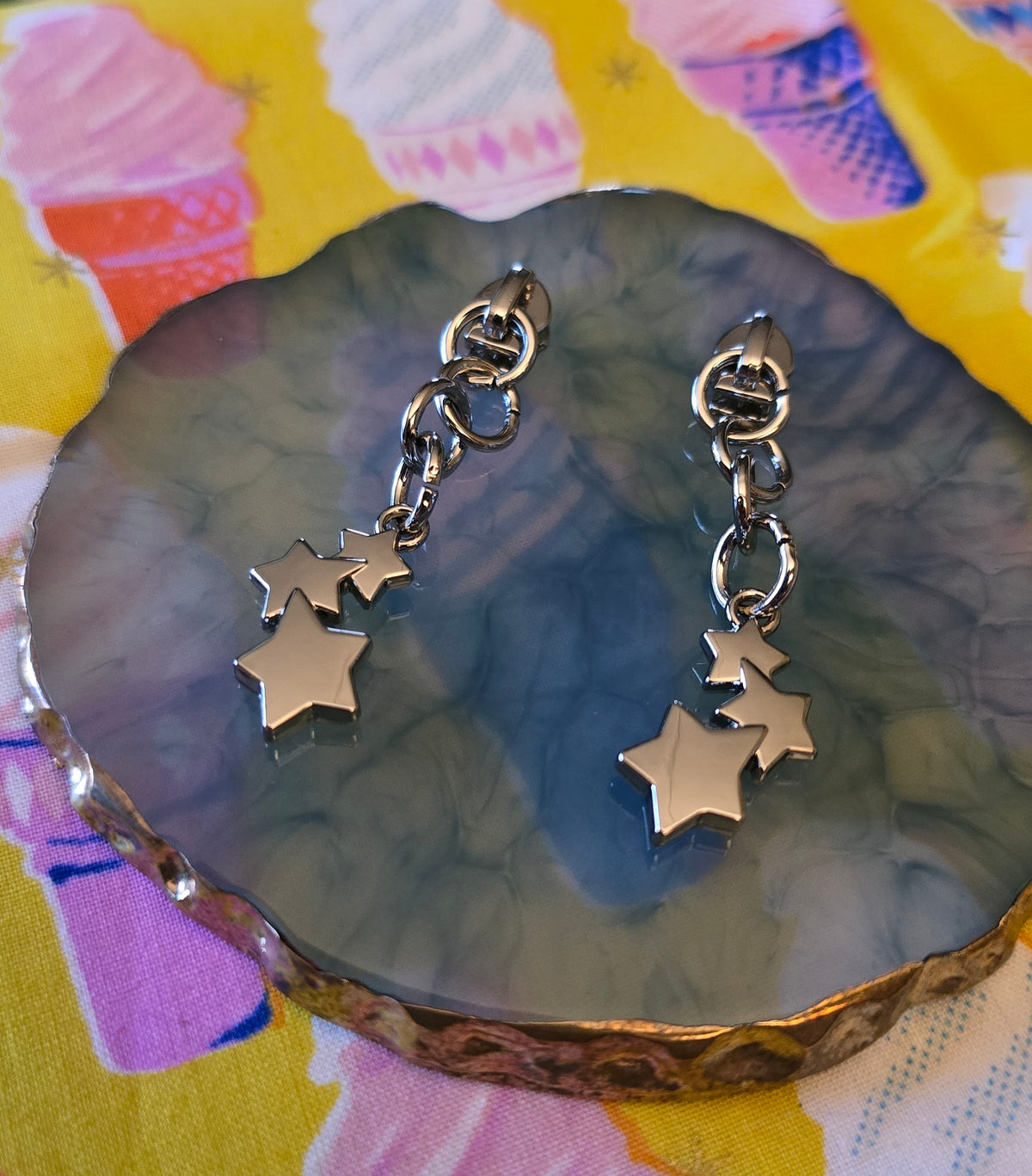 Size 3 zip pull SILVER STAR DROPS