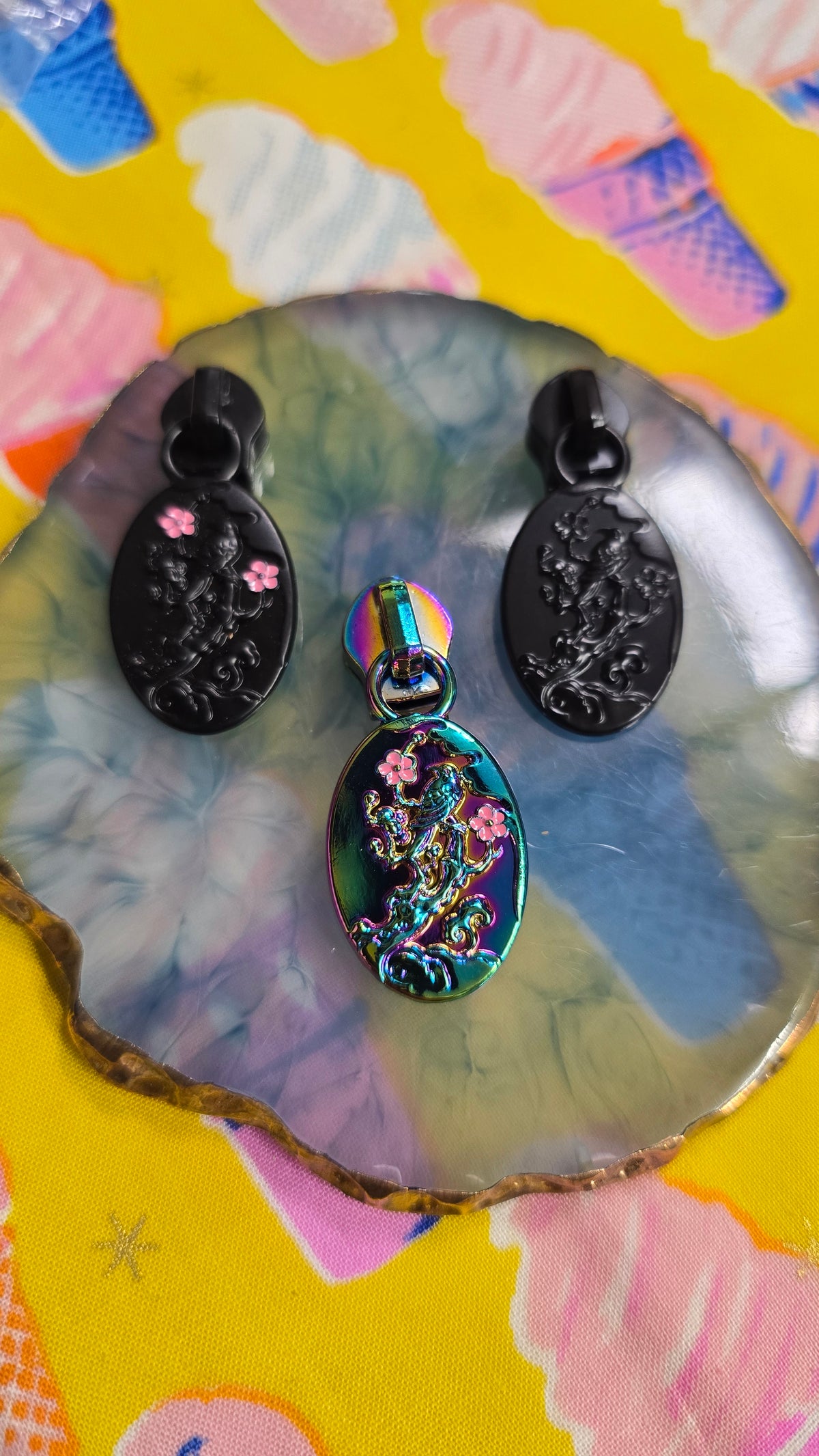 Size 5# BIRD ON BRANCH PENDANT zip pulls SALE