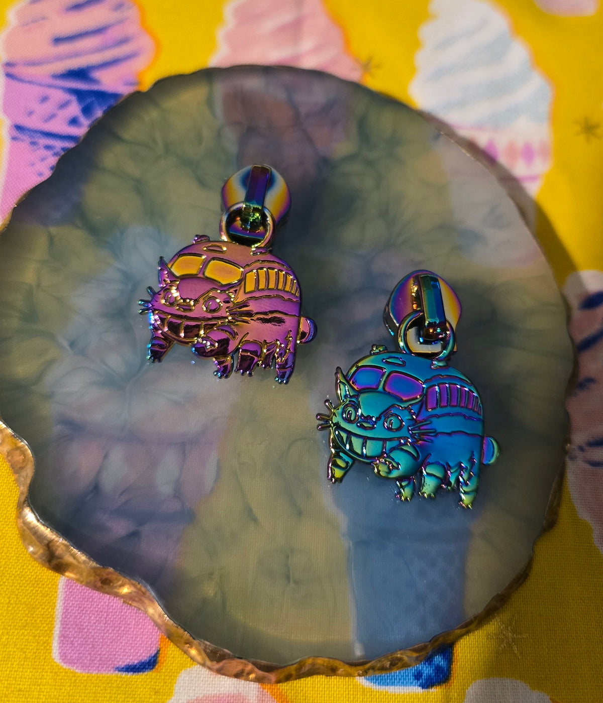 Size 5# CATBUS ANIME zip pulls SALE