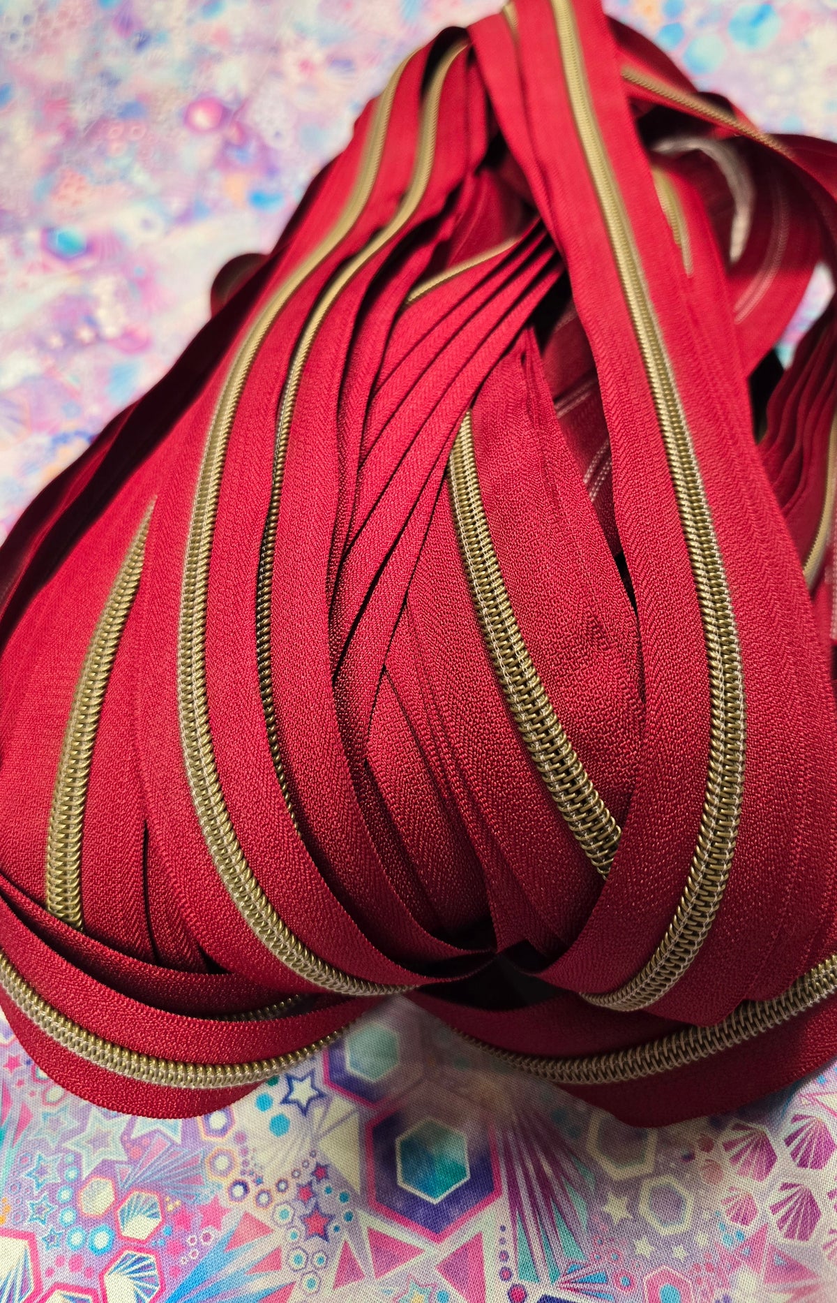 SIZE 5# DEEPEST RED Antique brass Teeth continuous zipper tape