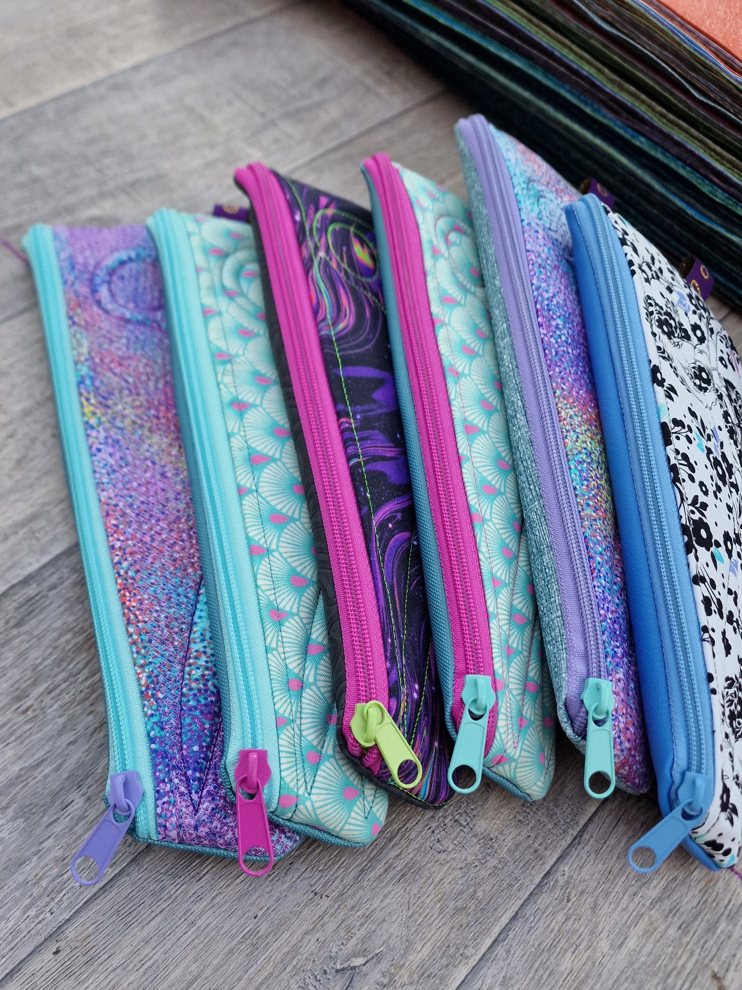 Baby pink size 5 continious zip and zip pulls