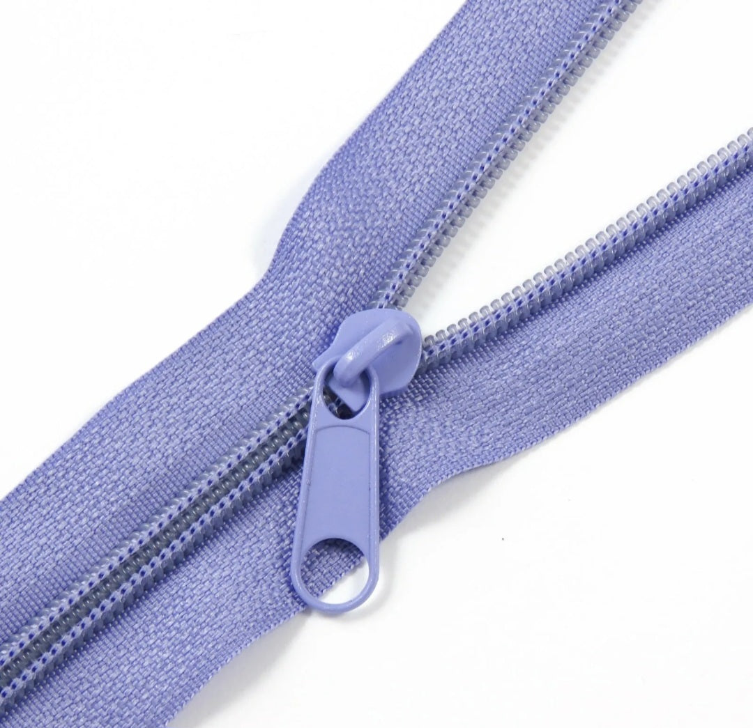 Lilac purple size 5 continious zip and zip pulls