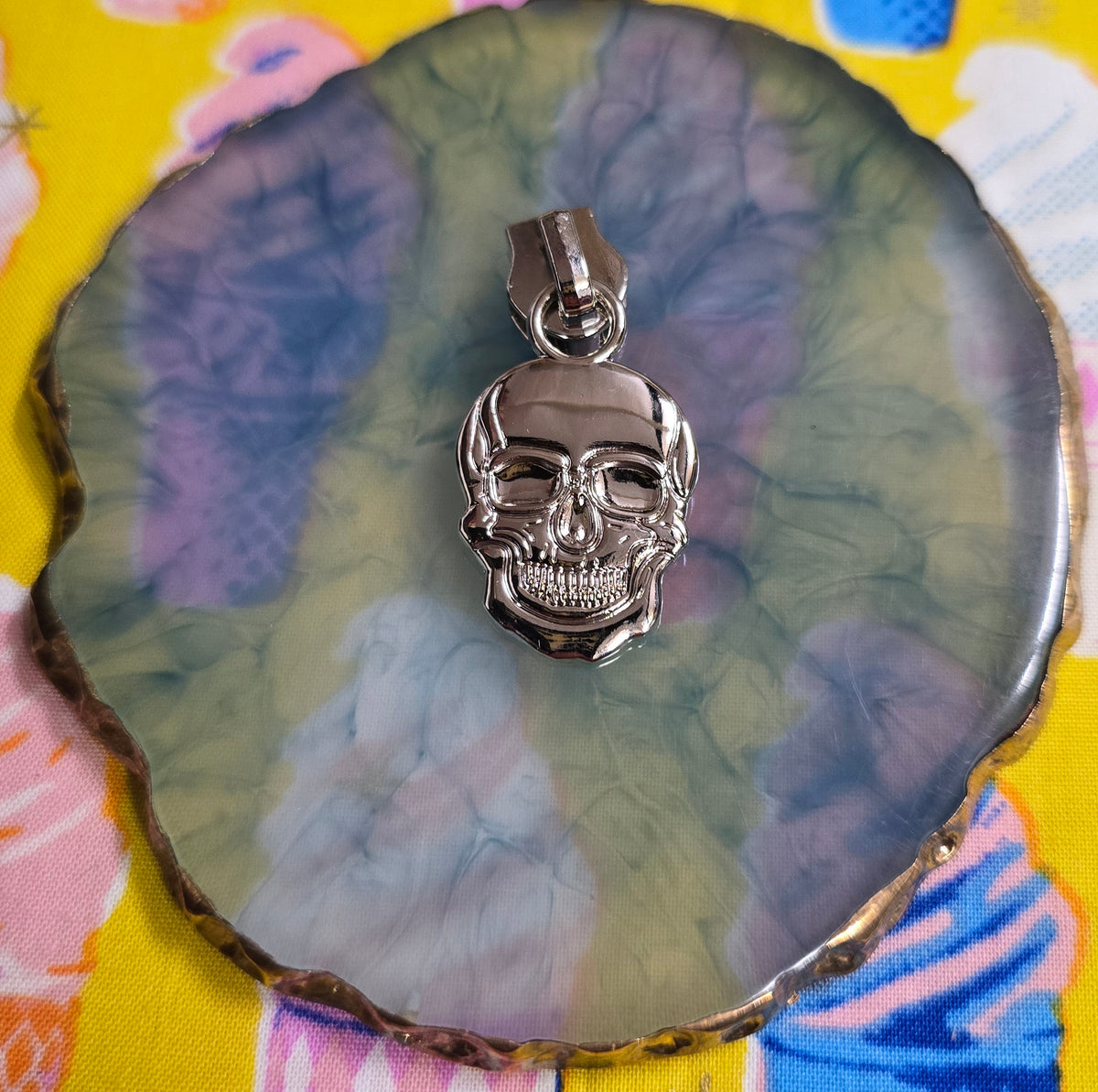 Size 5# BIG SKULL zip pulls NEW