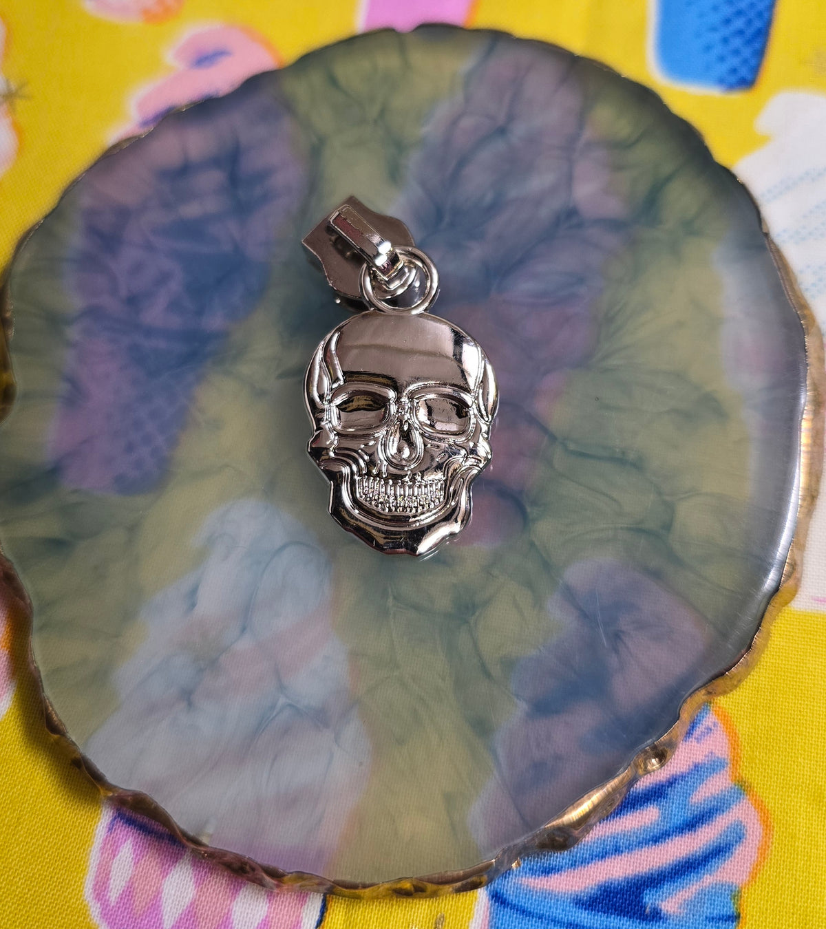 Size 5# BIG SKULL zip pulls NEW