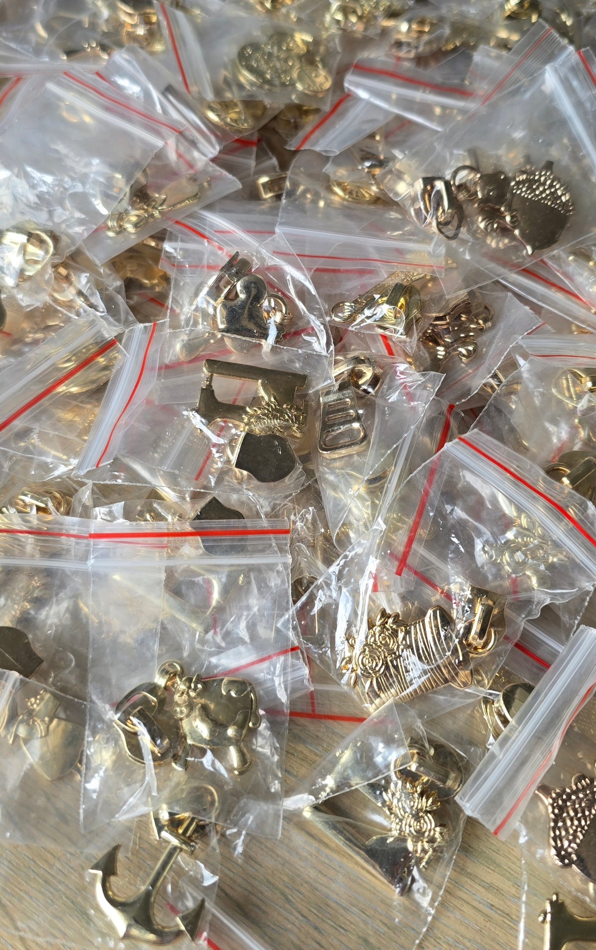 Pack of 10 RANDOM MIX pulls size 5# GLITZY GOLD