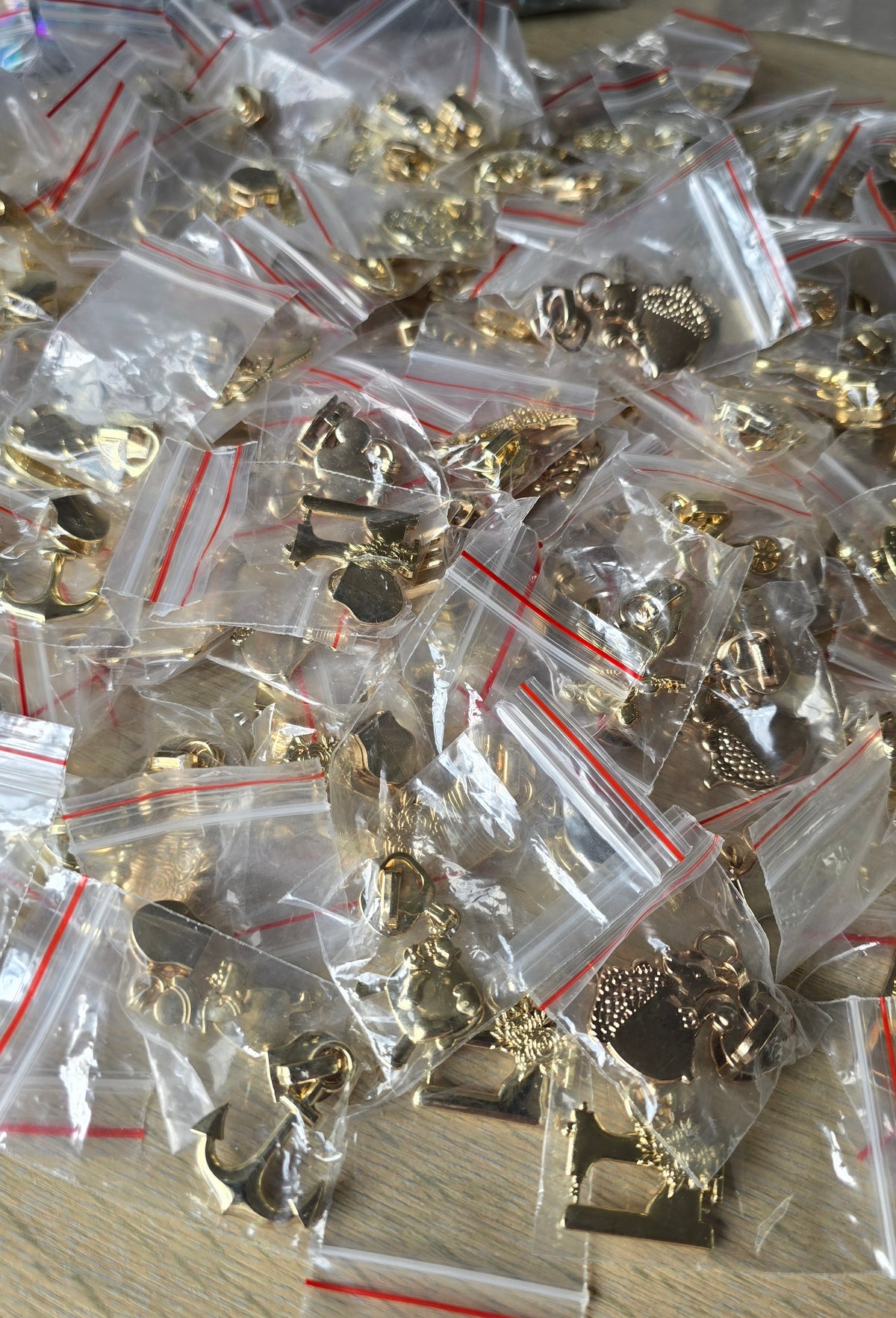 Pack of 10 RANDOM MIX pulls size 5# GLITZY GOLD