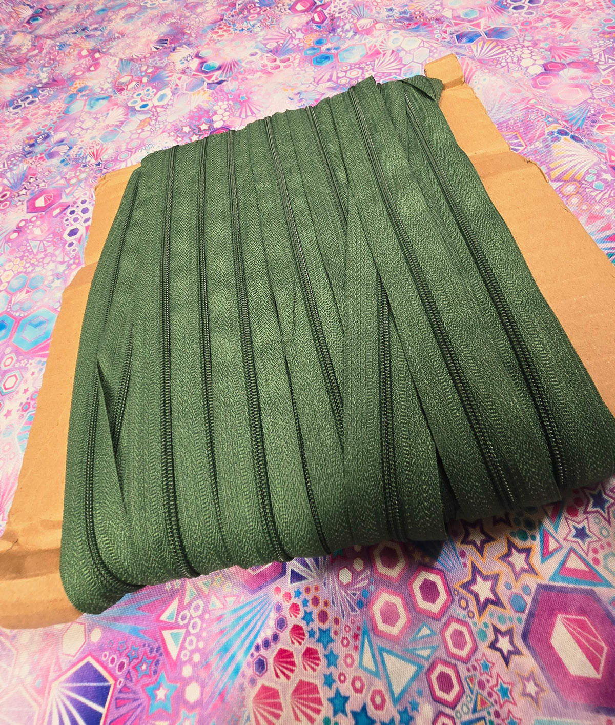 Size 3# one colour zipper tape DARK GREEN 1m pieces