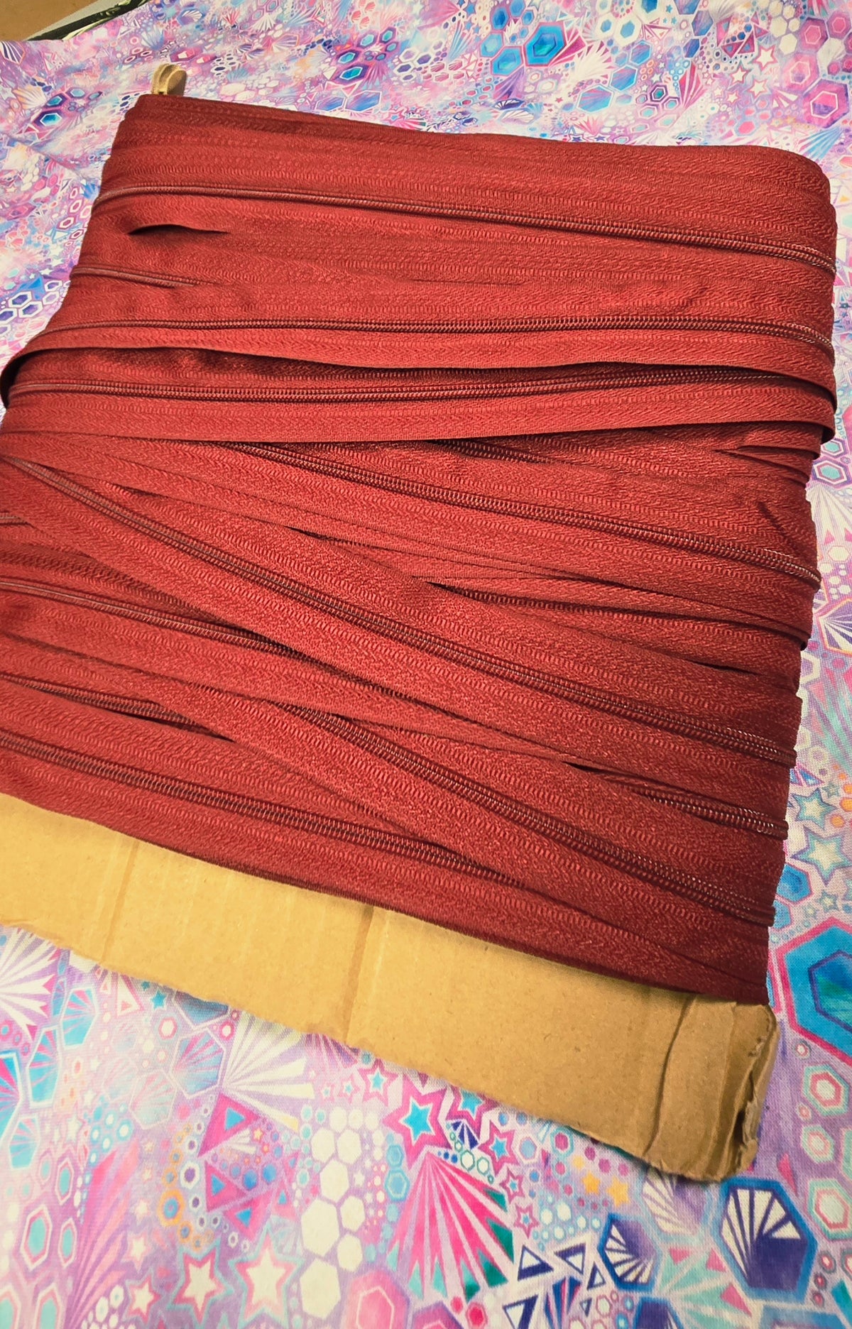 Size 3# one colour zipper tape BURGUNDY 1m pieces