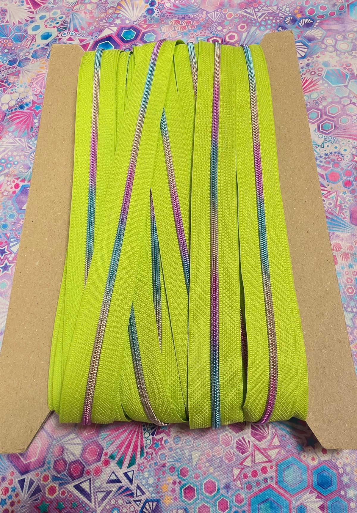 Size 3# Rainbow teeth NEON LUMI GREEN continuous zipper tape