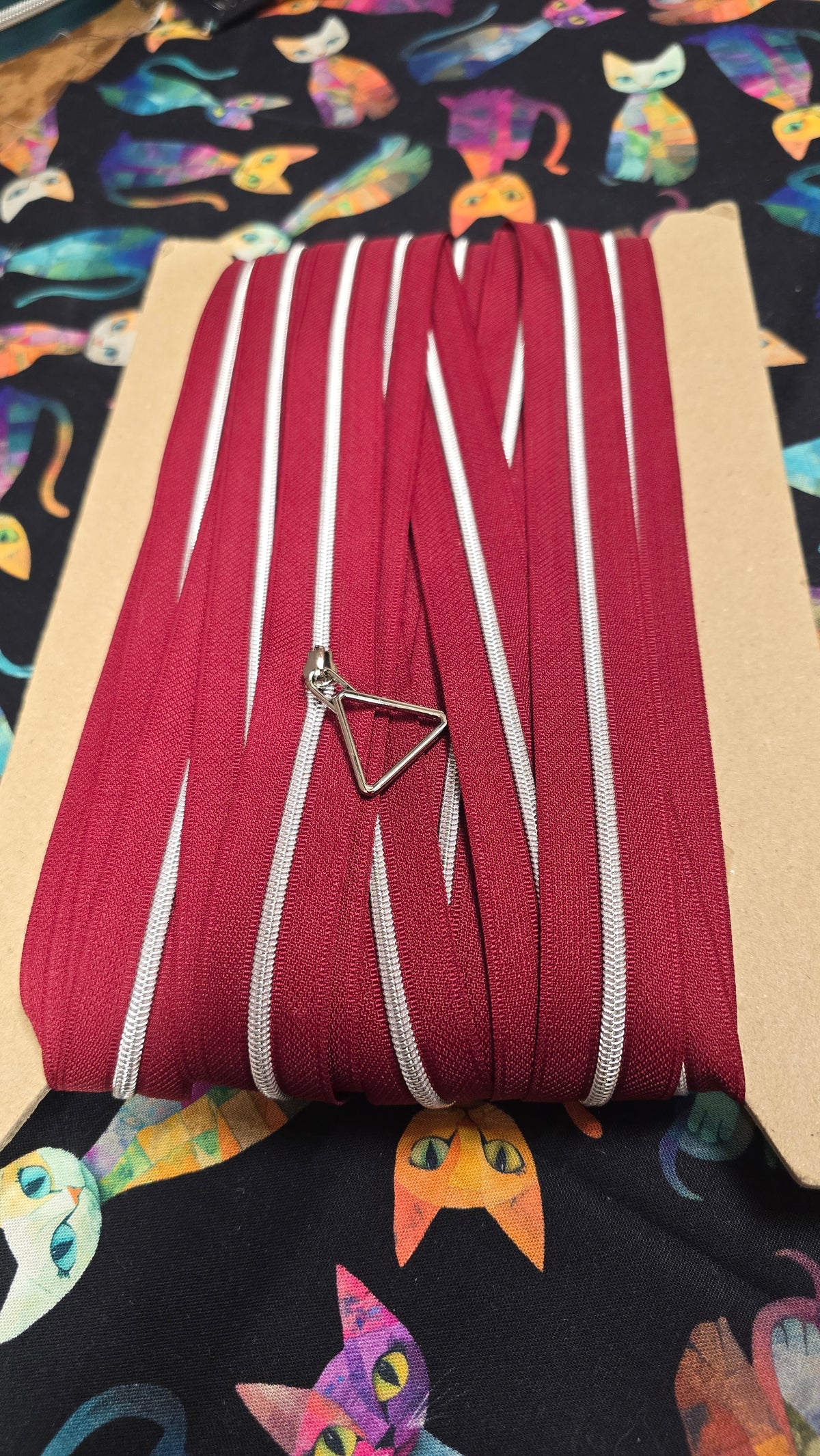 Size 3# Silver teeth VINTAGE RED continuous zipper tape