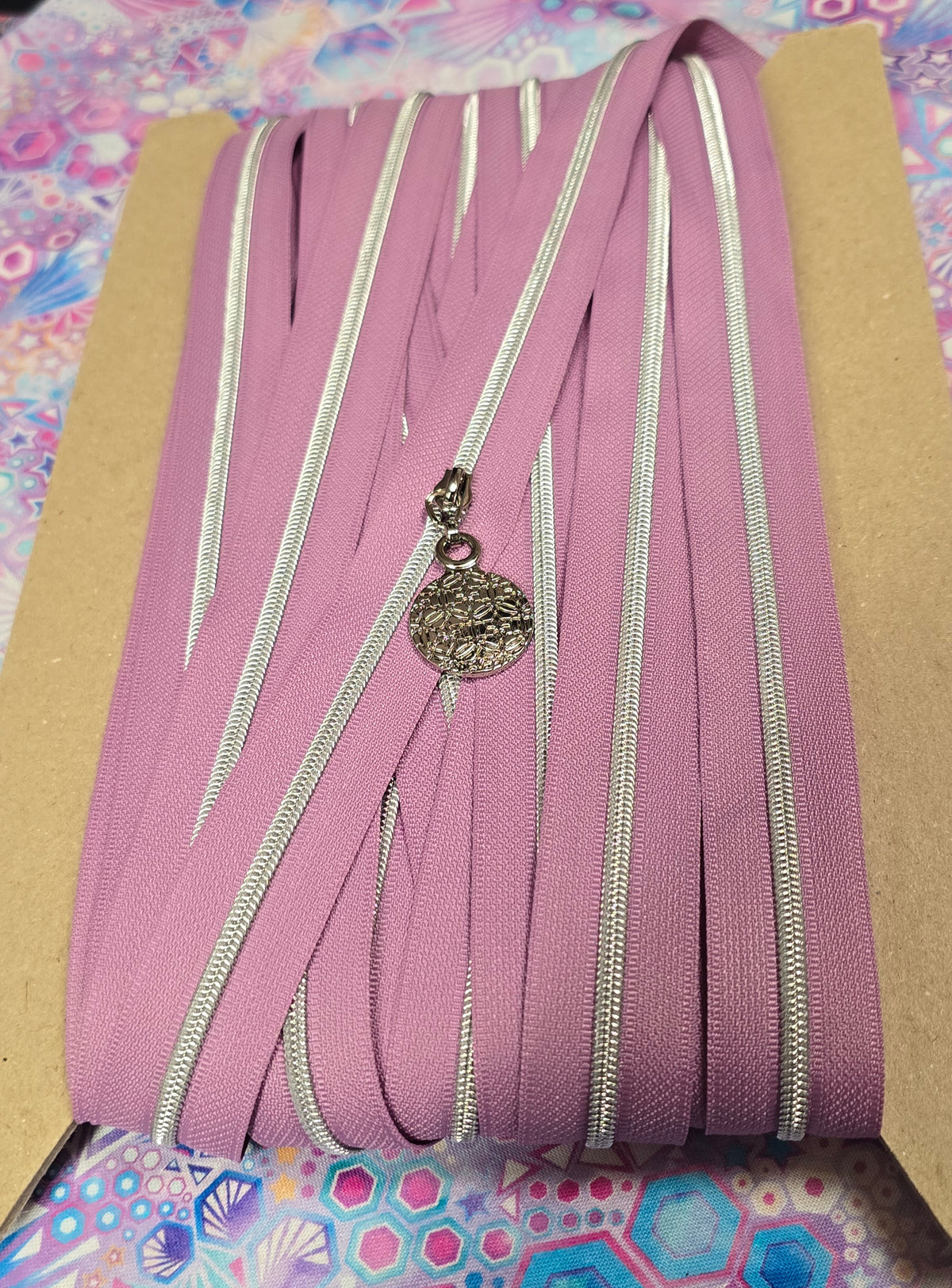 Size 3# Silver teeth PASTEL LAVENDER continuous zipper tape