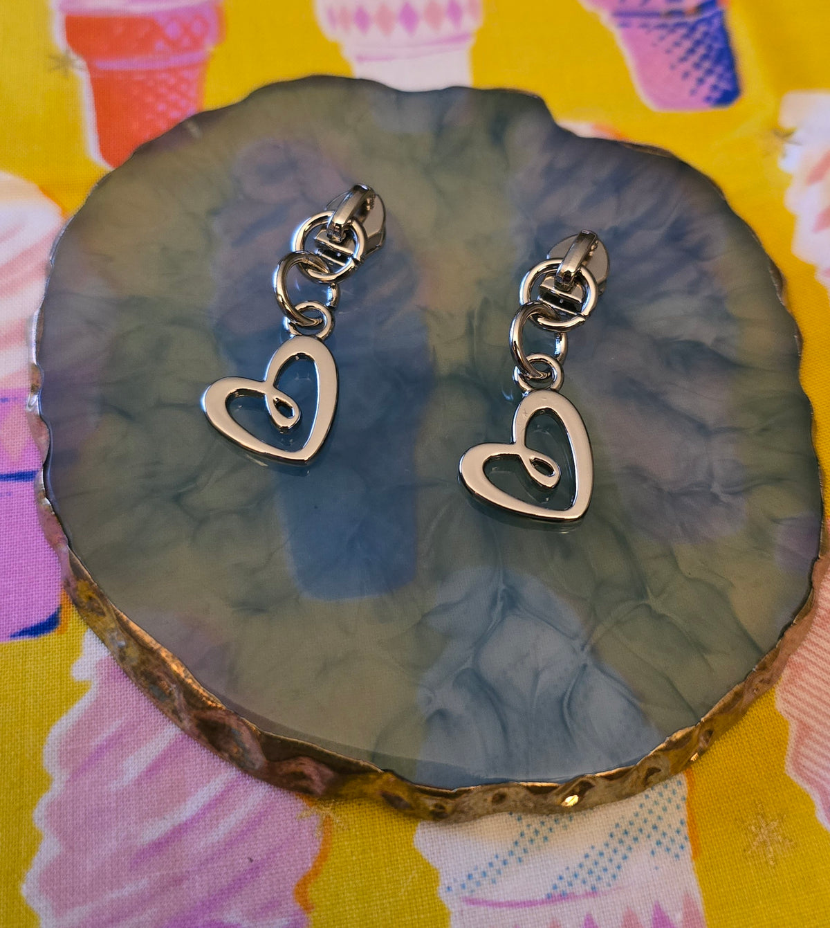 Size 3 zip pull SILVER SWIRLEY HEART