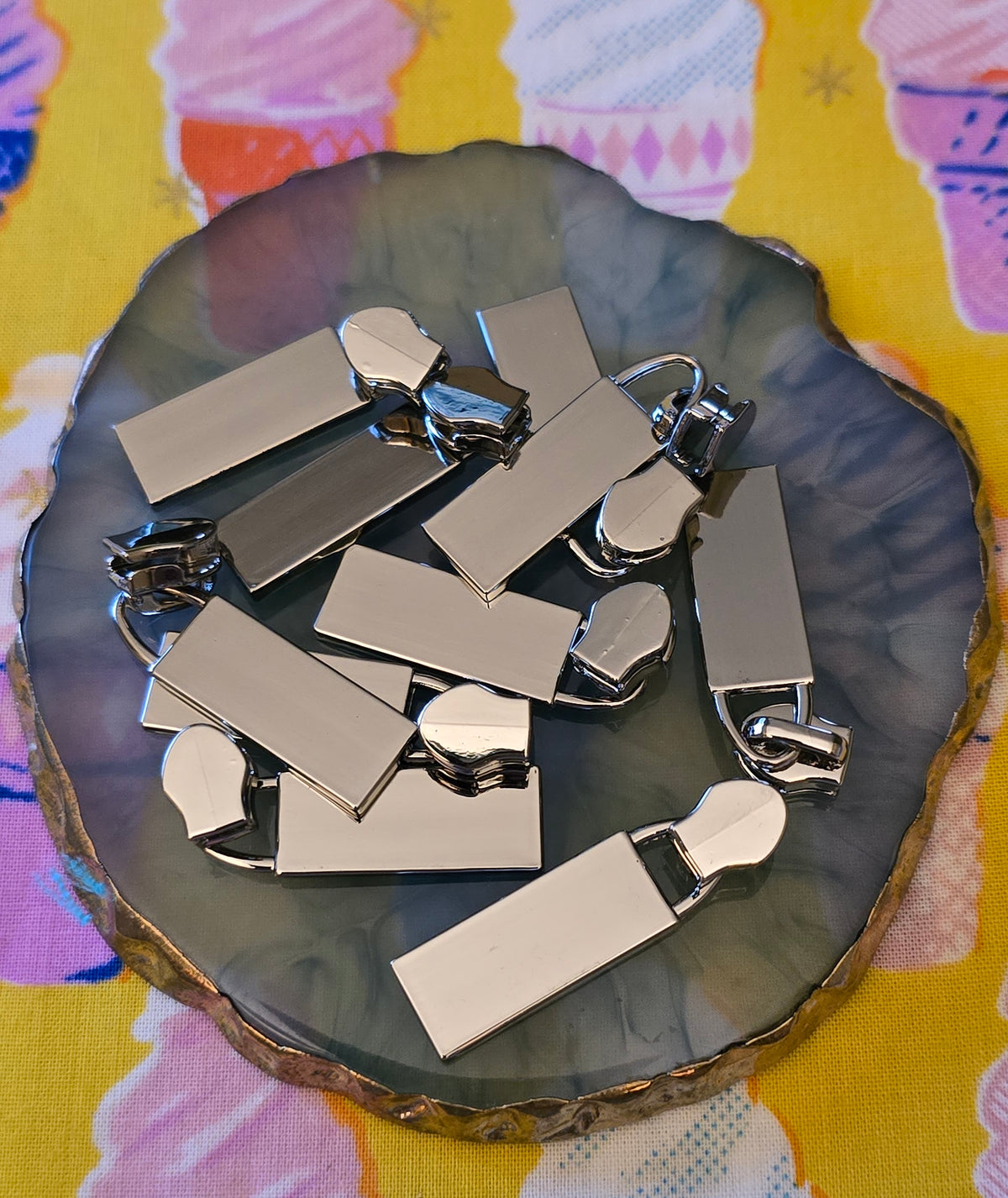 Pack of 10 tag pulls size 3# SILVER Zip pulls
