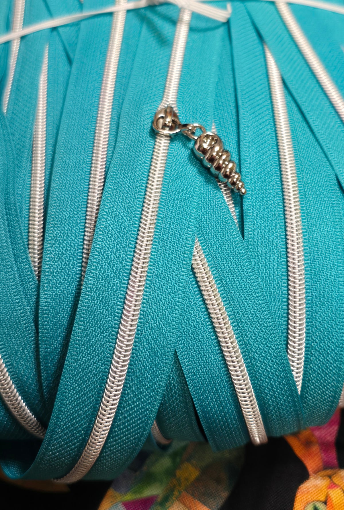 Size 3# Silver teeth TURQUOISE continuous zipper tape