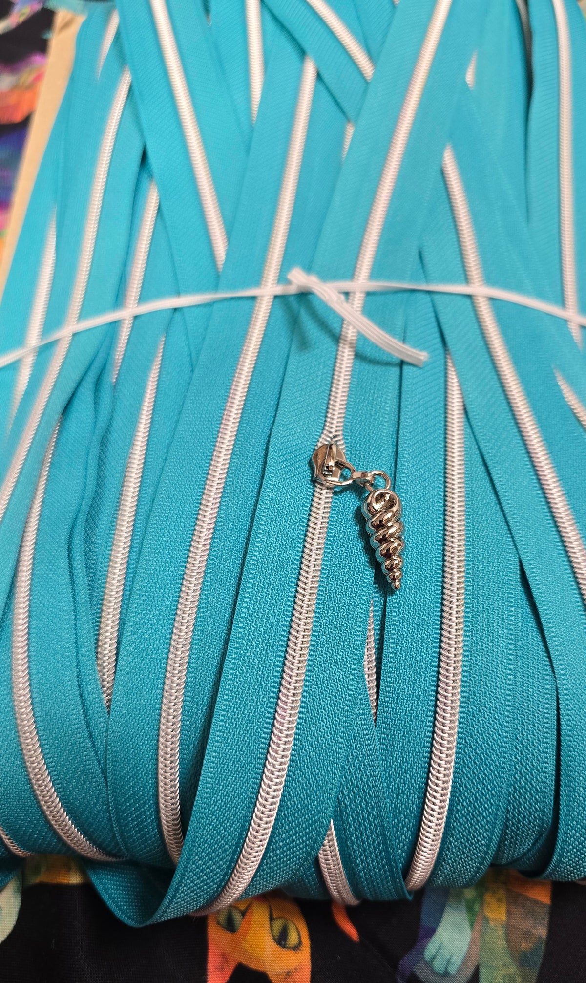 Size 3# Silver teeth TURQUOISE continuous zipper tape
