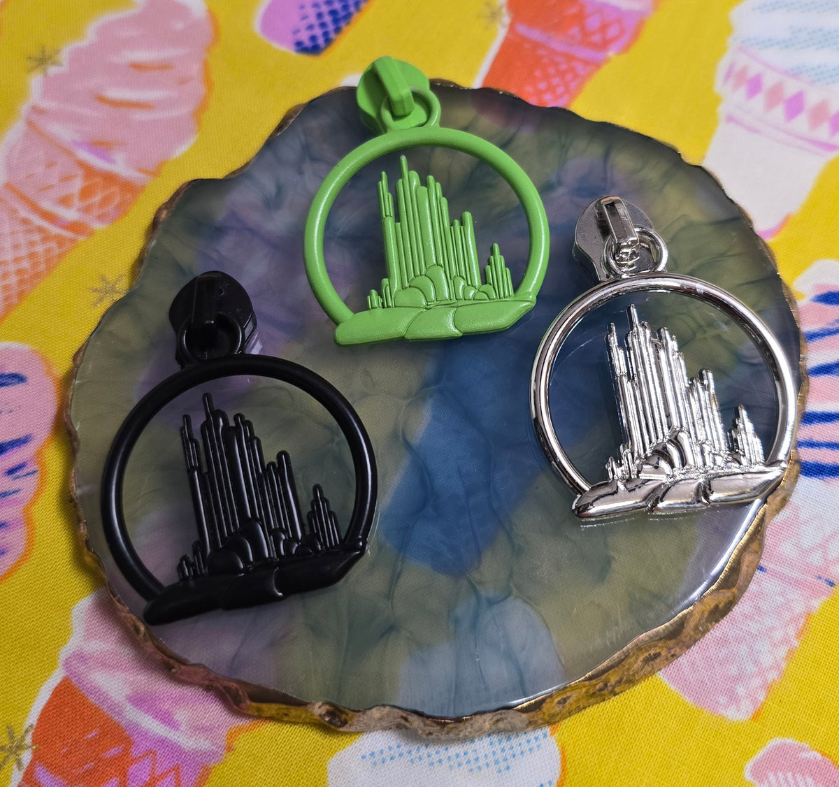 Size 5# CITY CIRCLE zip pulls SALE
