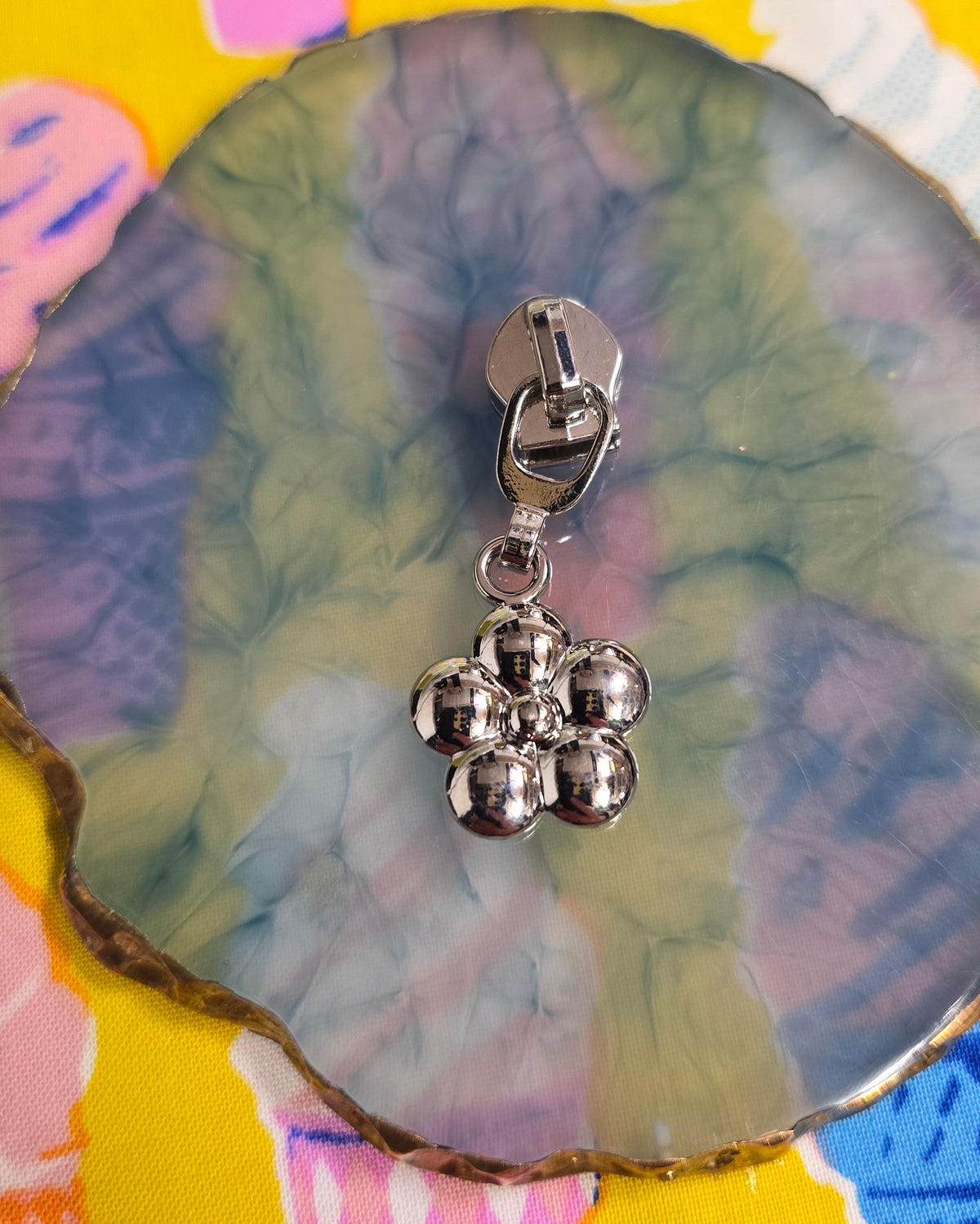 Size 5# CUNKY FLOWER zip pulls SALE