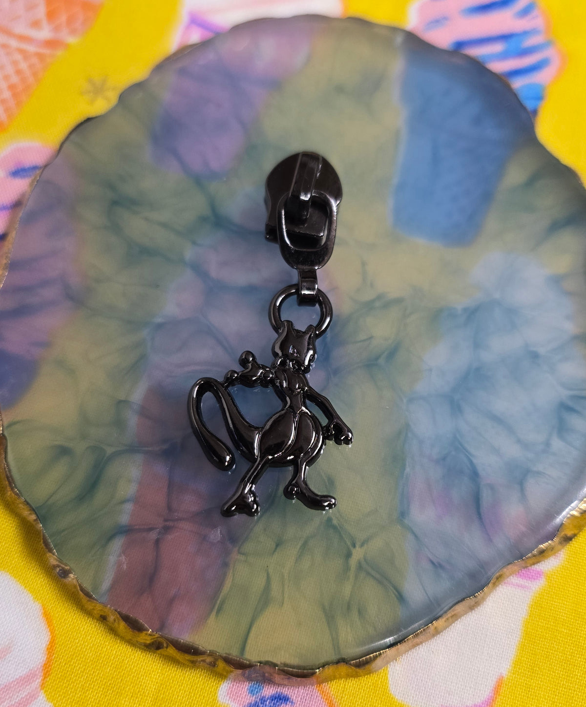 Size 5# POKE Mew2 ANIME  zip pulls SALE