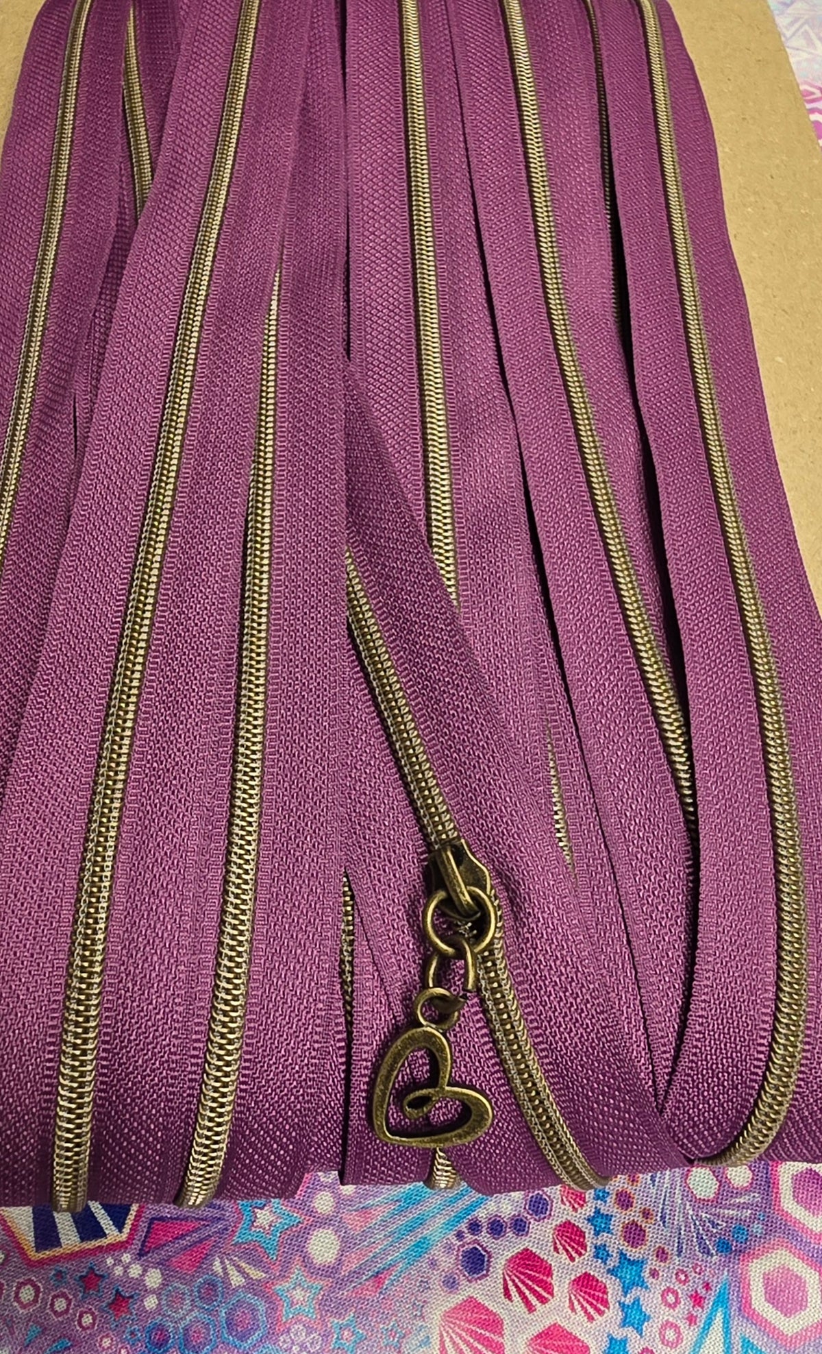 Size 3# Antique brass Teeth GORGEOUS MAUVE continuous zipper tape