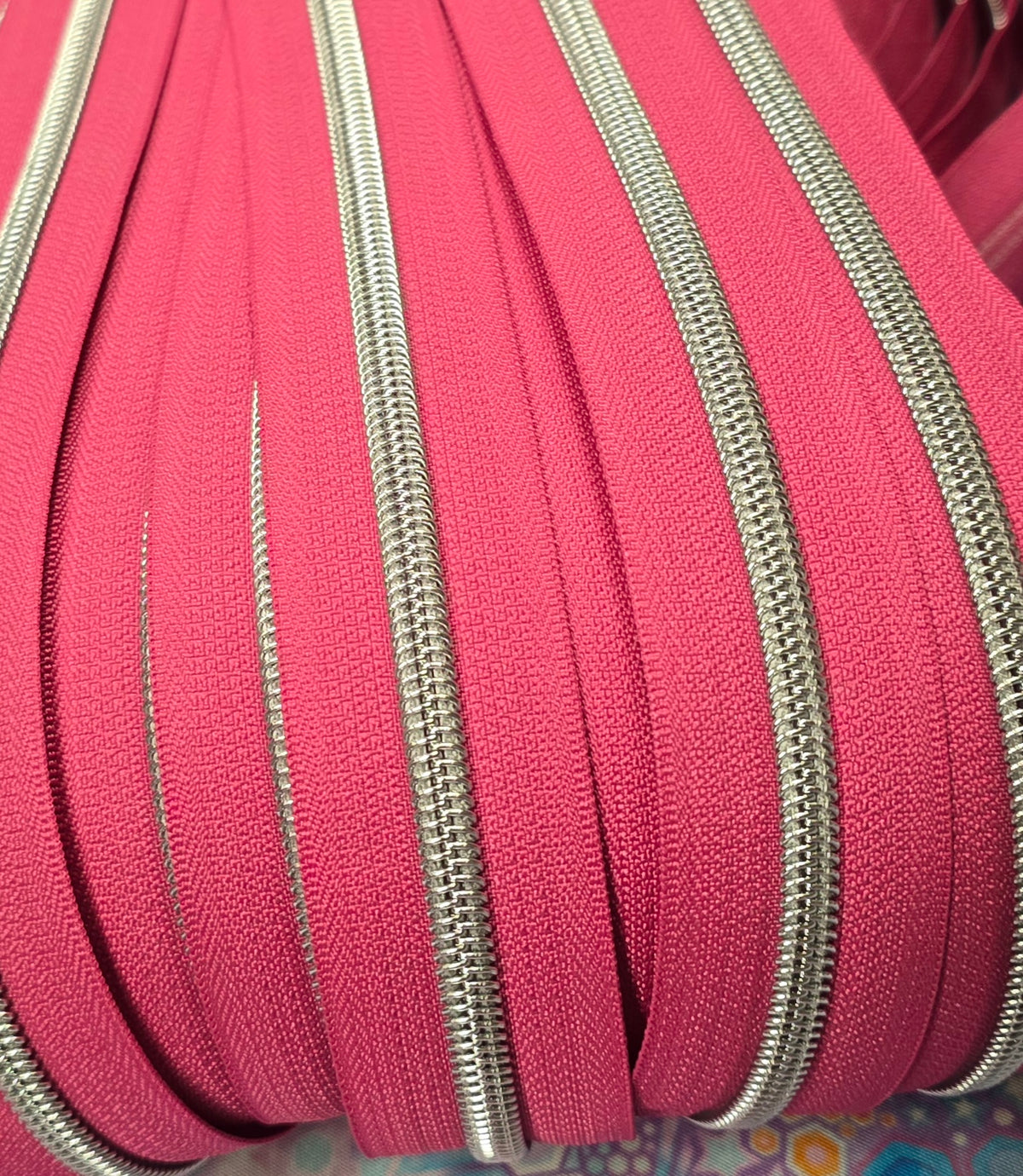 SIZE 5# SILVER Teeth BARBIE PINK continuous zipper tape